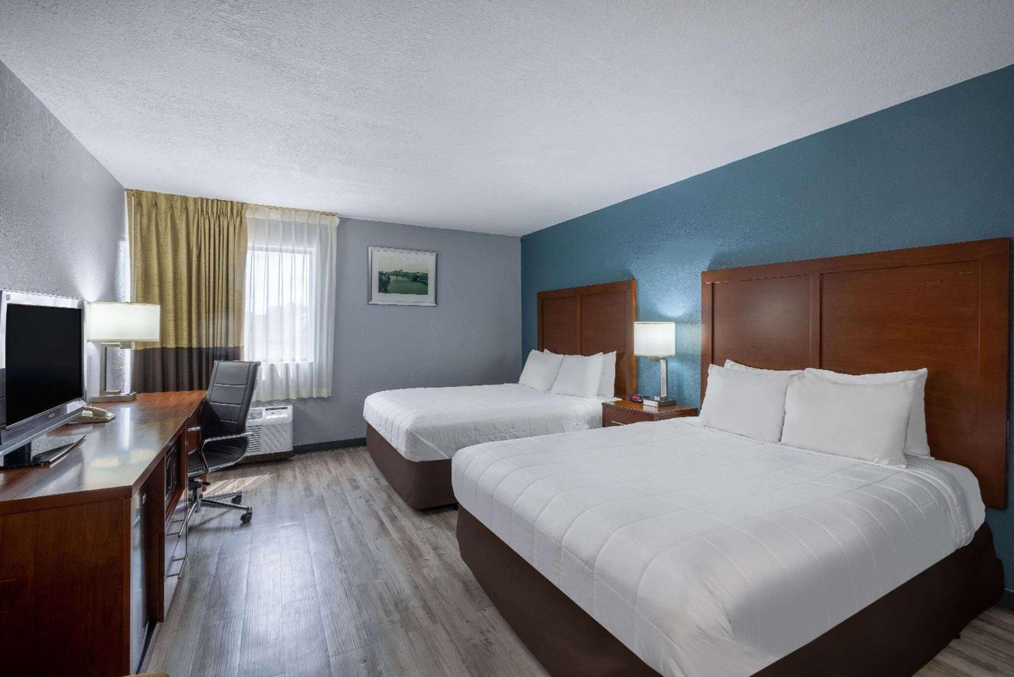 Travelodge By Wyndham Brooklyn Center Zewnętrze zdjęcie