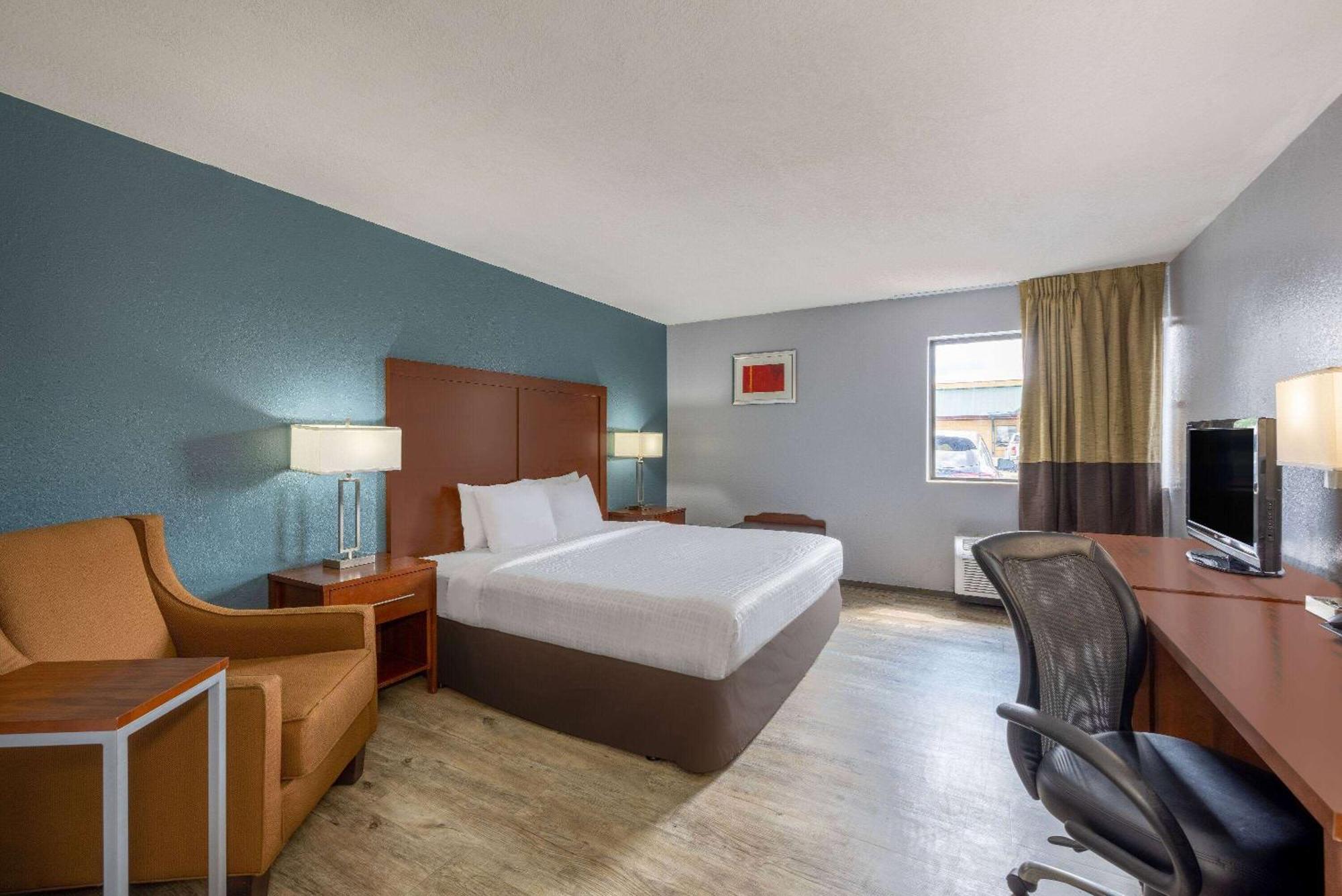 Travelodge By Wyndham Brooklyn Center Zewnętrze zdjęcie