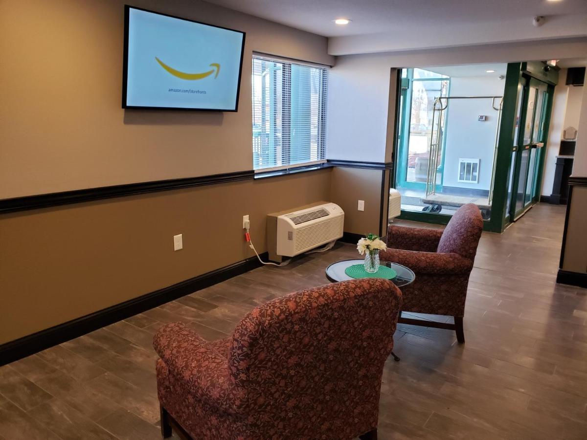 Travelodge By Wyndham Brooklyn Center Zewnętrze zdjęcie